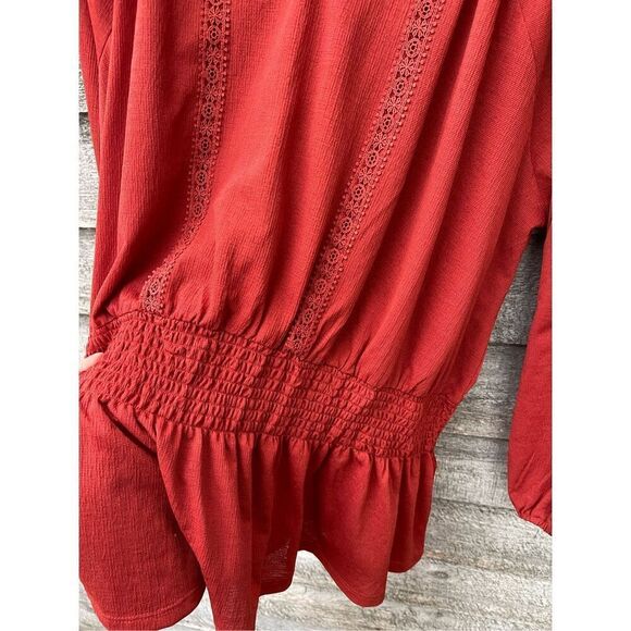 Full Circle trends 3X peasant style top. - Picture 7 of 8